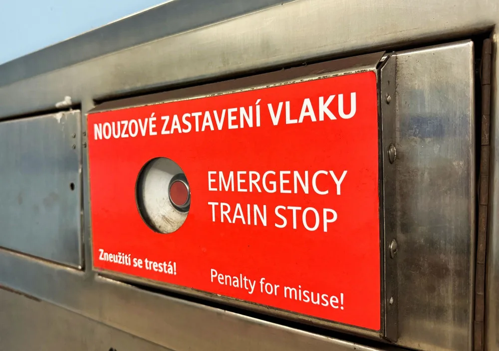 Nouzové tlačítko v metru