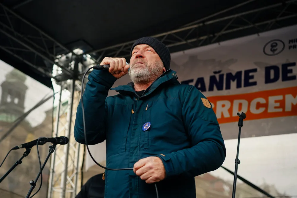 FOTOGALERIE: Podívejte se na atmosféru demonstrace Zůstaňme demokratickým srdcem Evropy Milionu chvilek