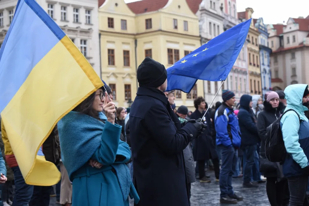 FOTOGALERIE: Podívejte se na atmosféru demonstrace Zůstaňme demokratickým srdcem Evropy Milionu chvilek