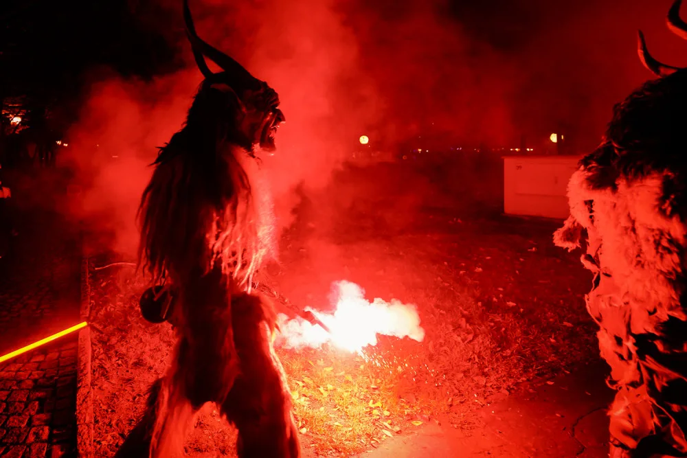 Výstaviště ovládla pekelná show. Dorazili krampusáci z Čech i Rakouska.