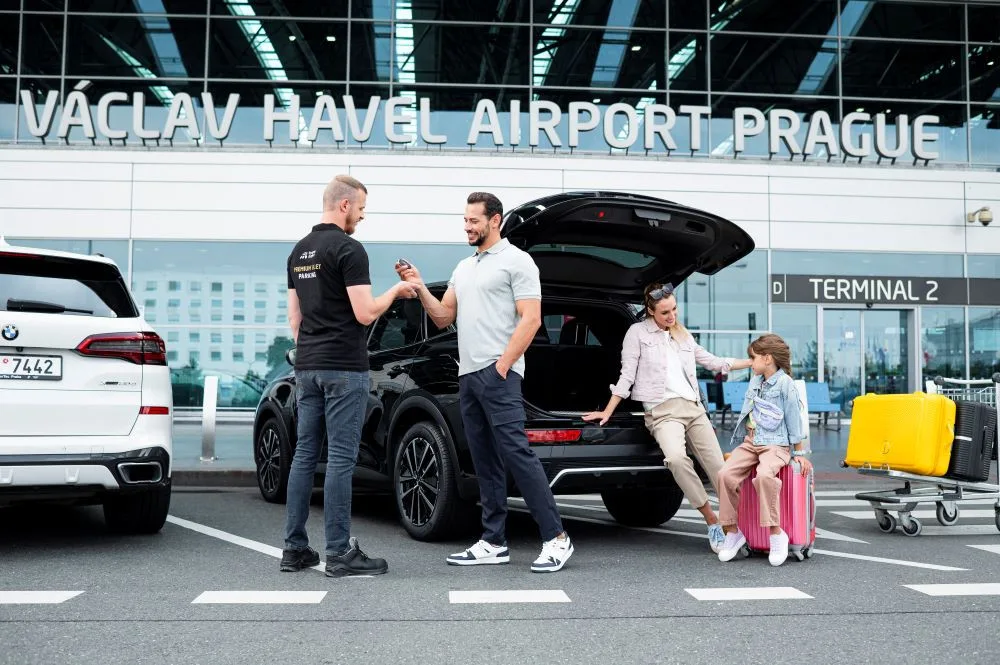 Asistence při parkování_Letiště Václava Havla Praha