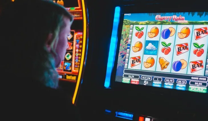 Jak získat první výhry online? Využijte free spiny za registraci