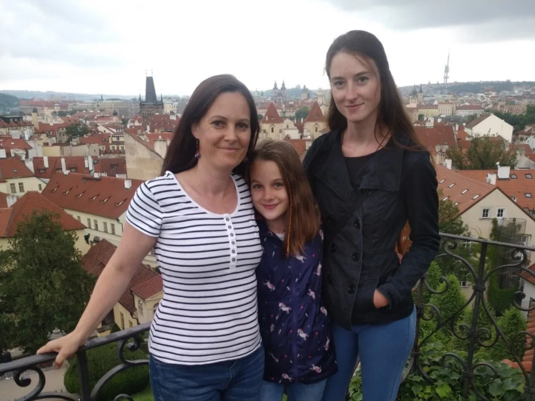Věnovala se nemocným seniorům, teď sama potřebuje pomoci. Eva bojuje s agresivním nádorem na mozku