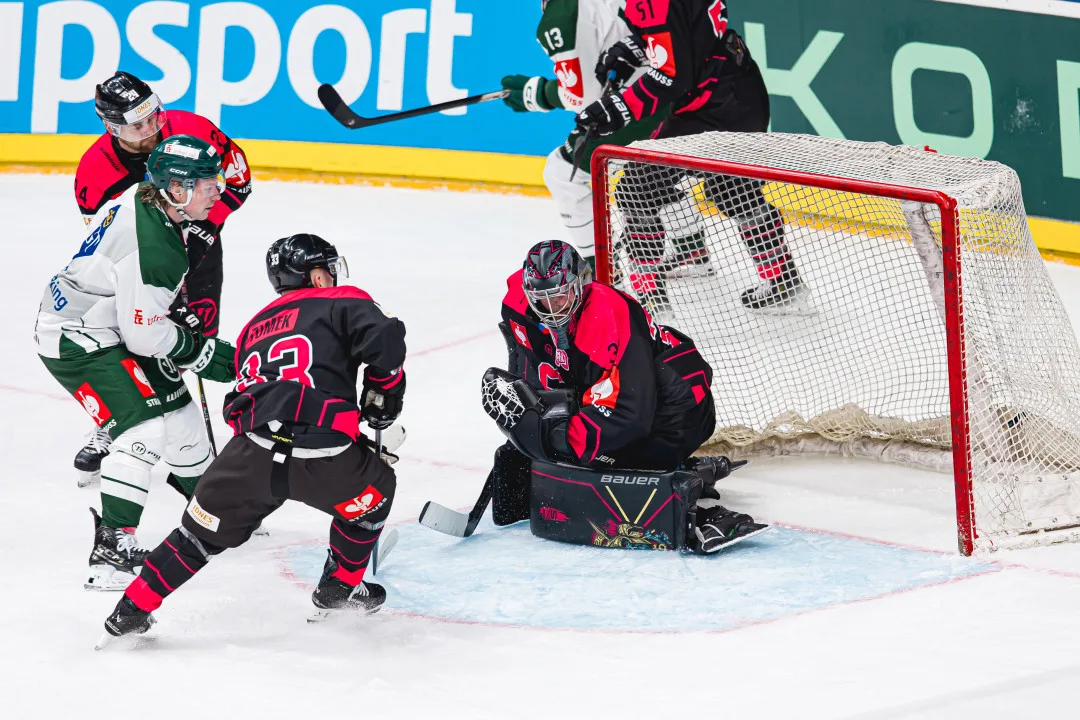 Hokejisté Sparty podlehli v úvodním semifinále Ligy mistrů Färjestadu 2:6