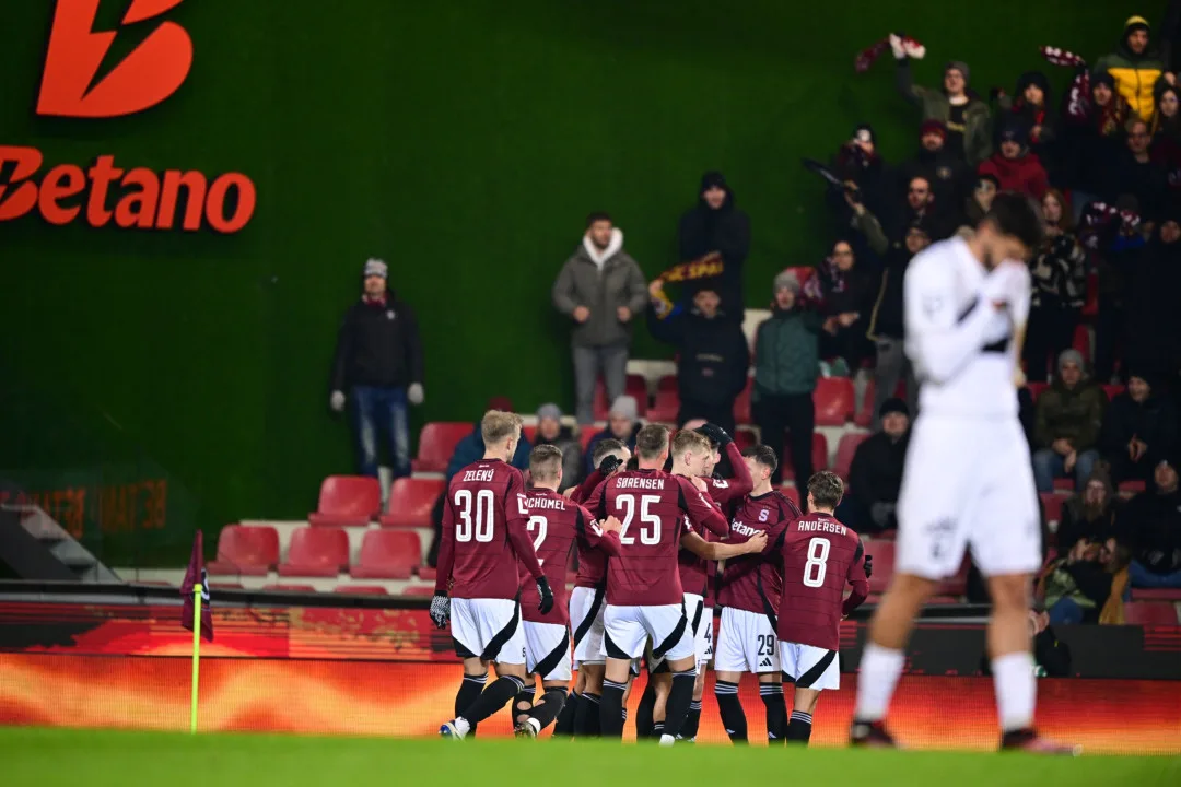 Sparťané nepustili Hradec ke slovu a vyhráli 3:0