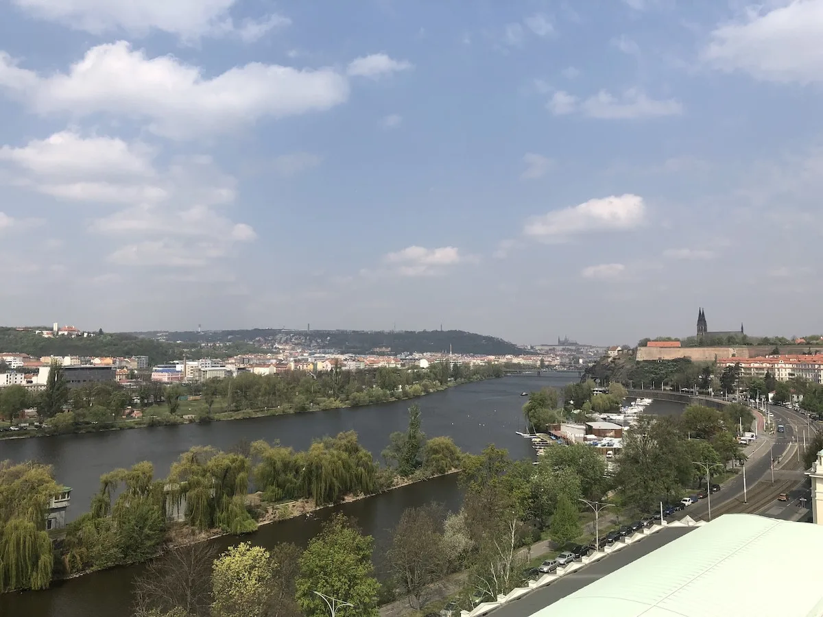Praha bude mít heliport plovoucí na Vltavě, hotov má být příští rok