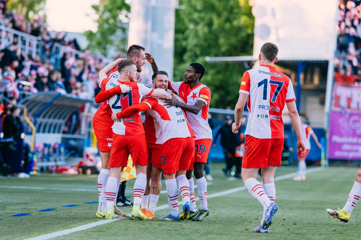 Slavia si výhrou 5:0 v Olomouci pojistila titul