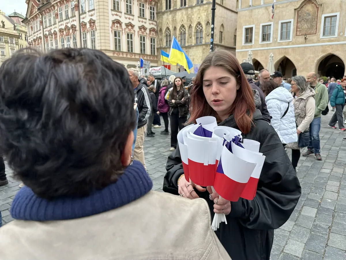 VIDEO: Čtyři tisíce stoupenců SPD demonstrují v Praze, Okamura vyzval ke změně vlády