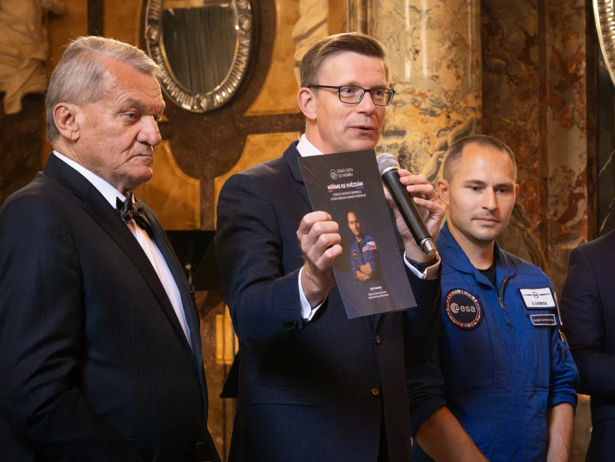 Bohuslav Svoboda, Martin Kupka a astronaut Aleš Svoboda.