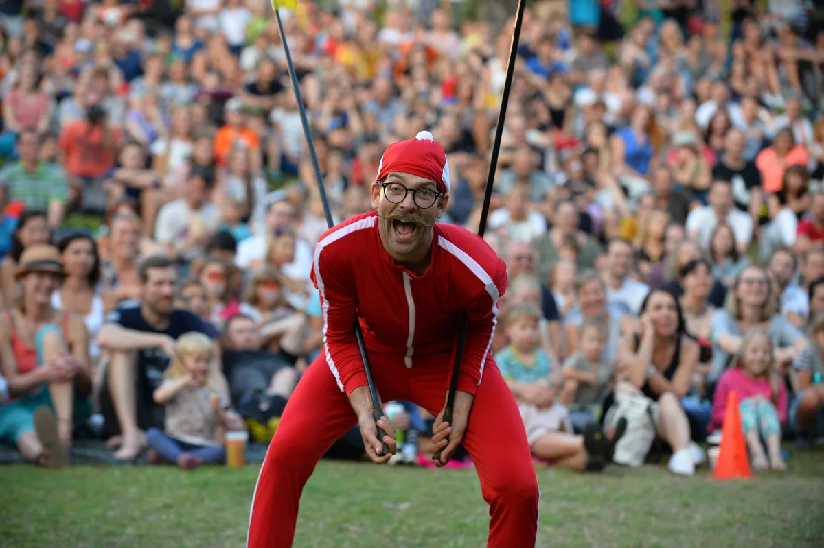 Na festivalu Sklizeň vás čekají taneční, divadelní a novocirkusová představení, nudit se nebudete! (foto František Kortmann)
