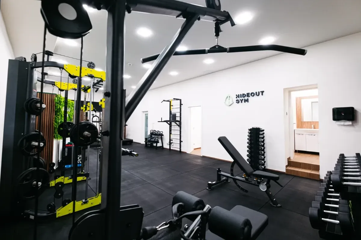 Hideout spouští nový samoobslužný privátní gym na Andělu