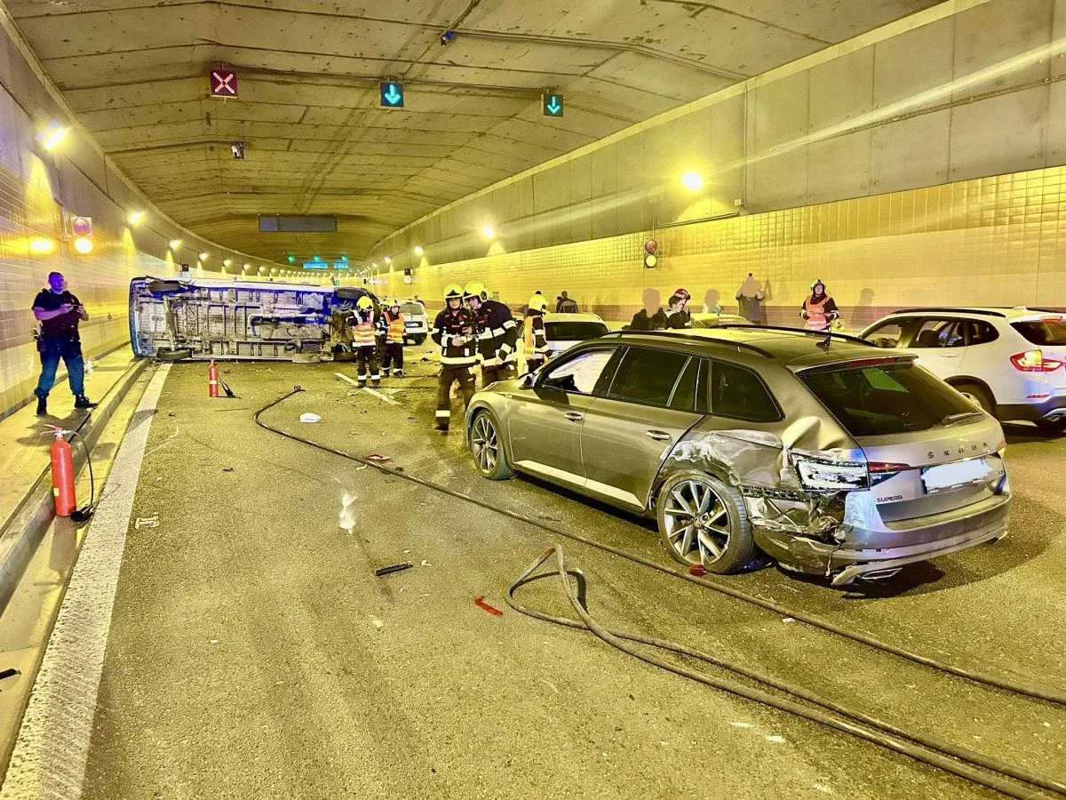 Dopravní nehoda tunel Blanka