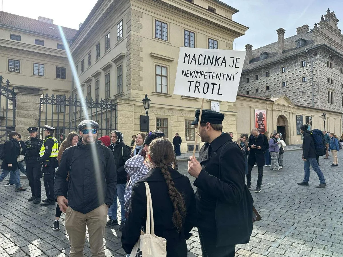 Foto z demonstrace