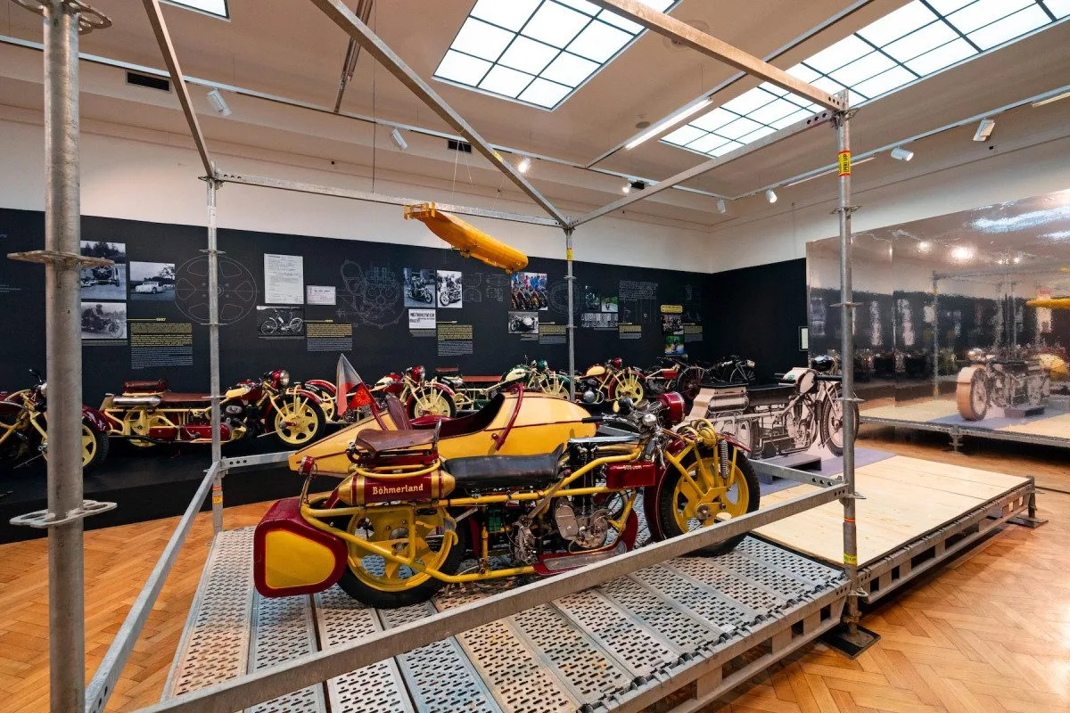Národní technické muzeum vystavuje 30 motocyklů Čechie-Böhmerland