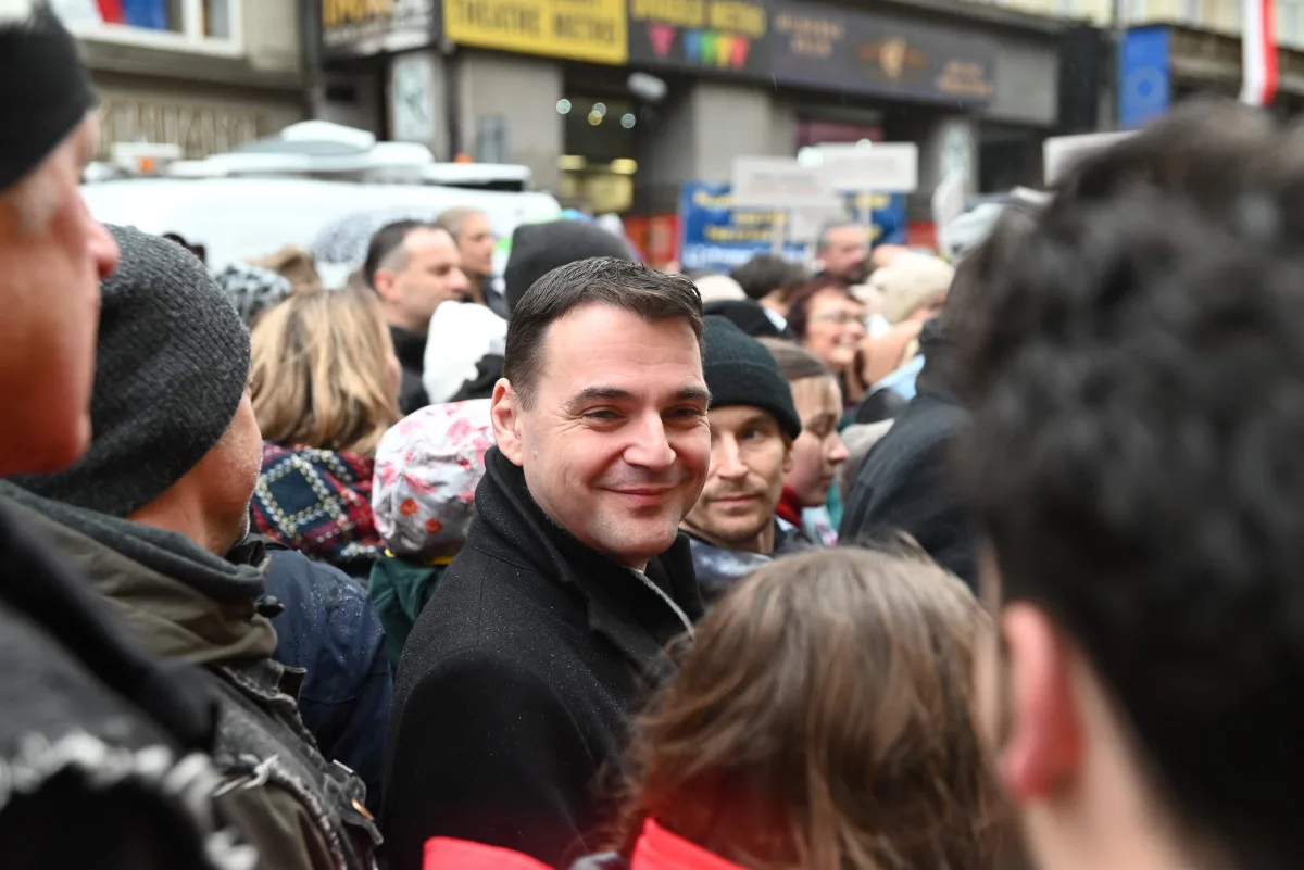 FOTO,VIDEO: 17. listopad na Národní třídě. Největší pískot sklidili Babiš a Turek