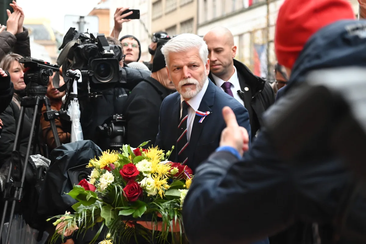 FOTO: Kteří politici navštívili 17. listopad?