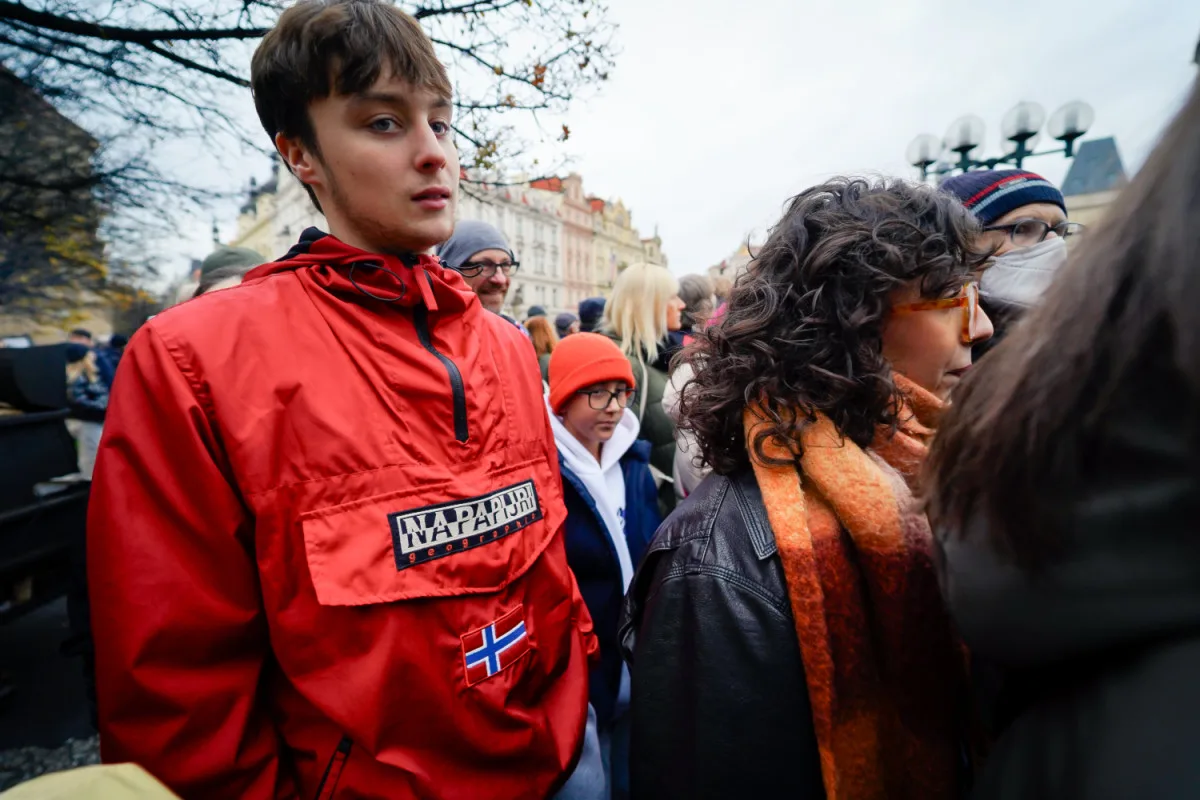 FOTO: Na protivládní demonstraci Milionu chvilek dorazily na Staromák tisíce lidí