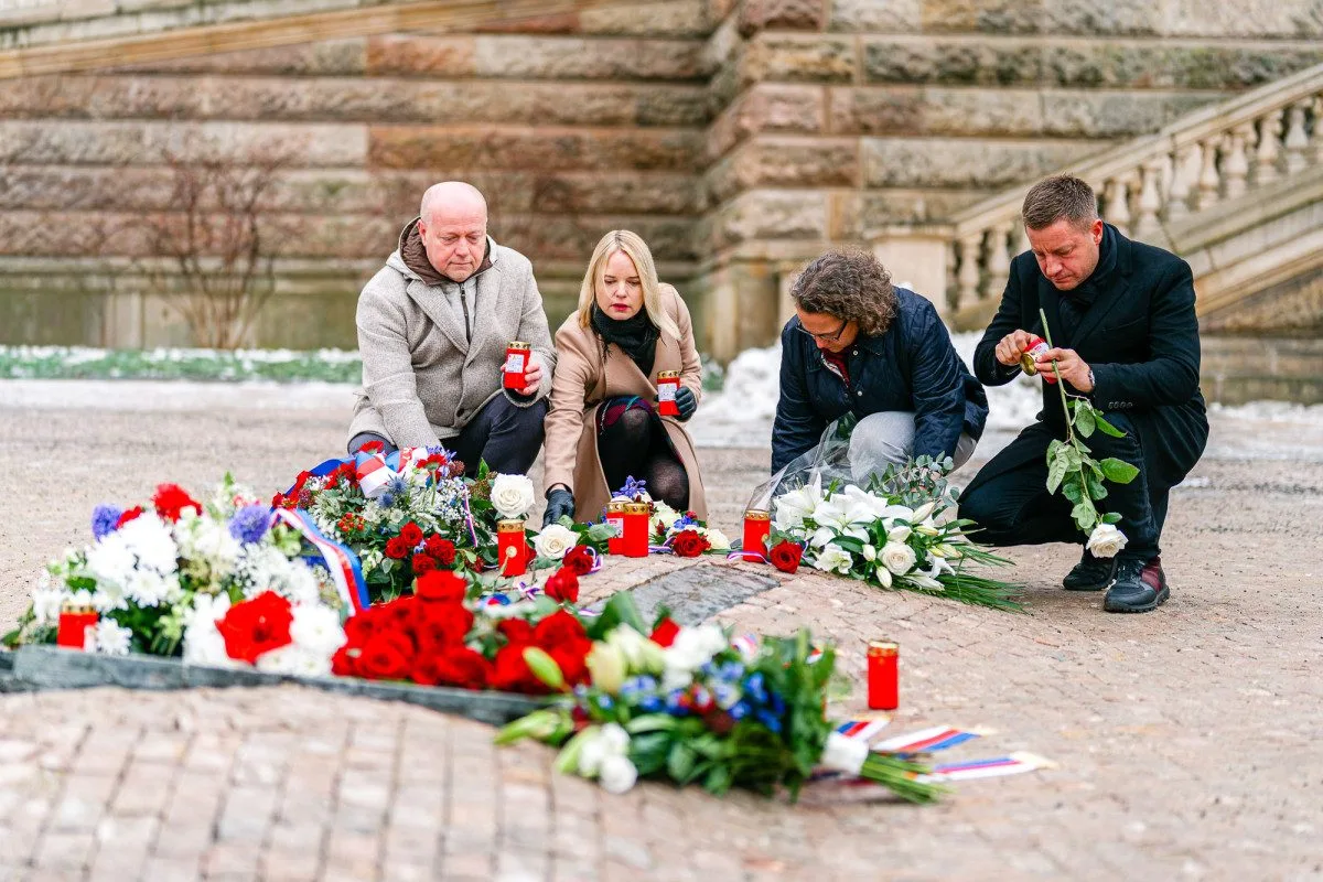 Vymazaná starostka, odstřihnutý zastupitel. Koalice na Praze 1 se hádá přes fotky