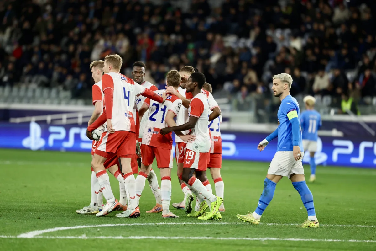 Slavia prohrála na Kypru 4:1.