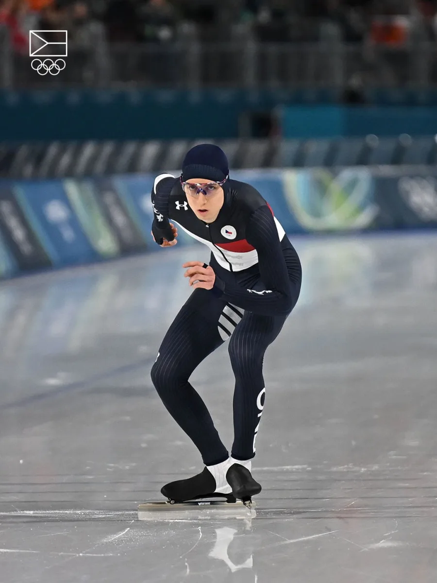 Olympijské zlato pro Jílka. Devatenáctiletý rychlobruslař z Prahy vyhrál závod na 10 km