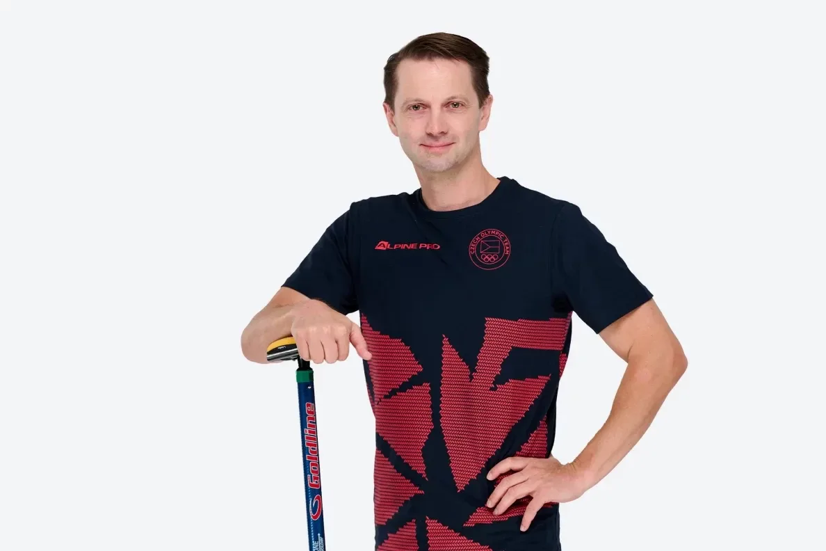 Curler Boháč z Prahy se stal ve svých 48 letech nejstarším českým olympionikem