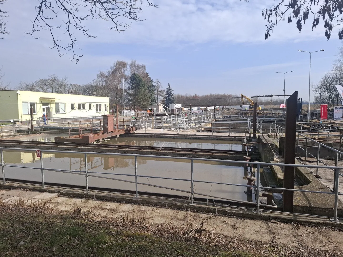 Kbelská čistírna je na hranici kapacity, za 380 milionů ji rozšiřují