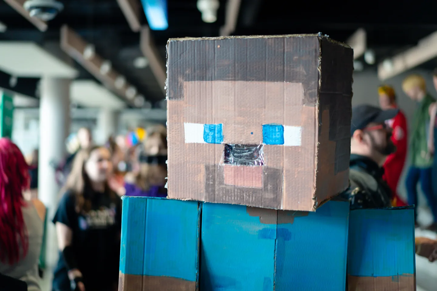 FOTO: Furríci, Stranger Things i Ozzák Pacovský. Podívejte se na kostýmy z Comic-Conu