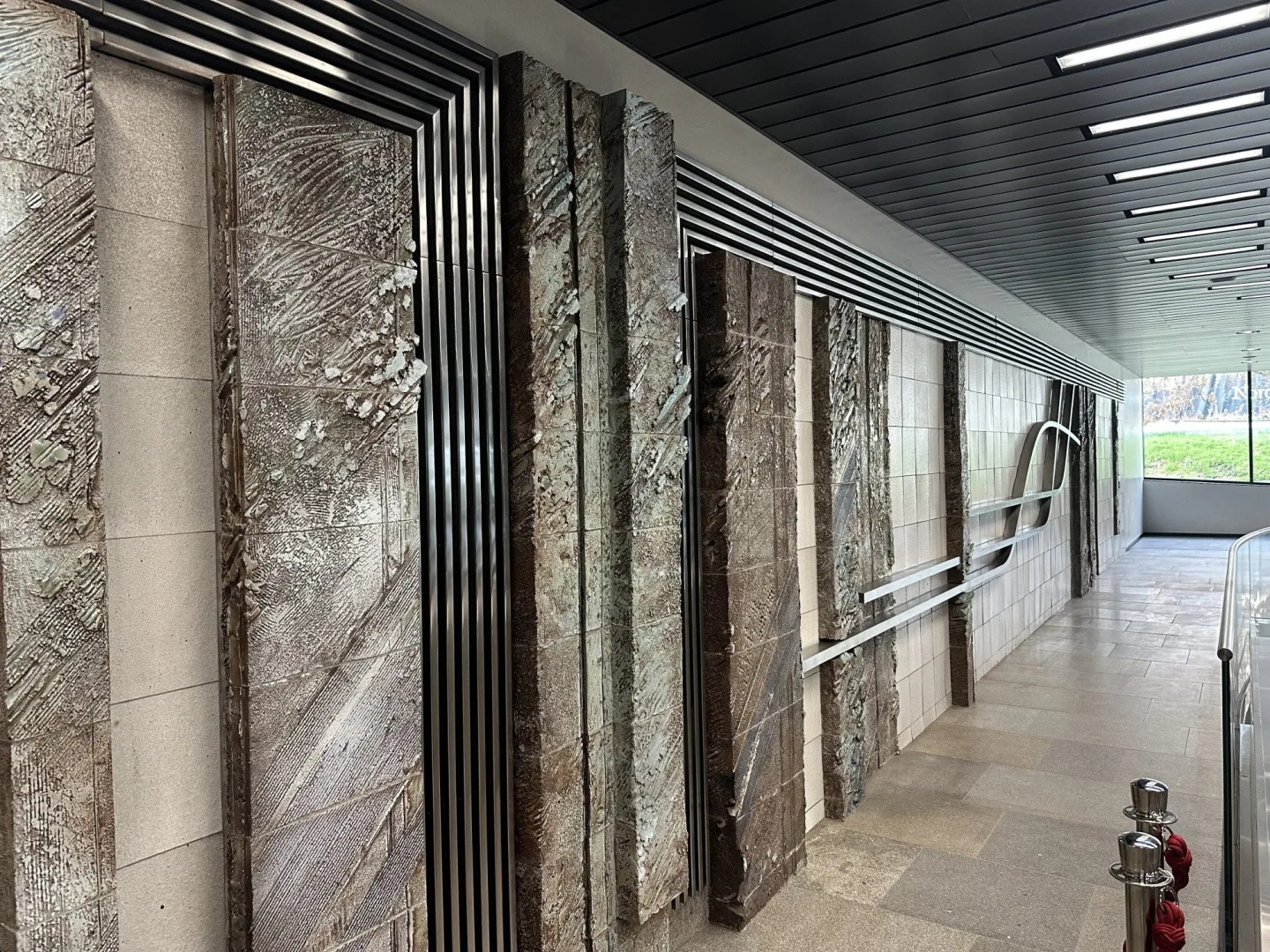 FOTO: Stanice Českomoravská prošla modernizací, přejmenovávat se nebude
