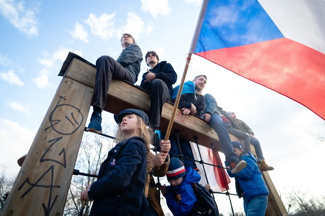 FOTO: Pryč s Burešem a vyděrači. Podívejte se, jak probíhala demonstrace na Letné