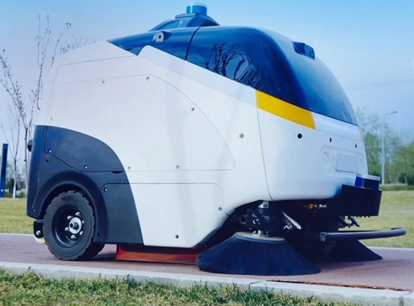 Nový systém uklízení ulic? Praha chce otestovat roboty