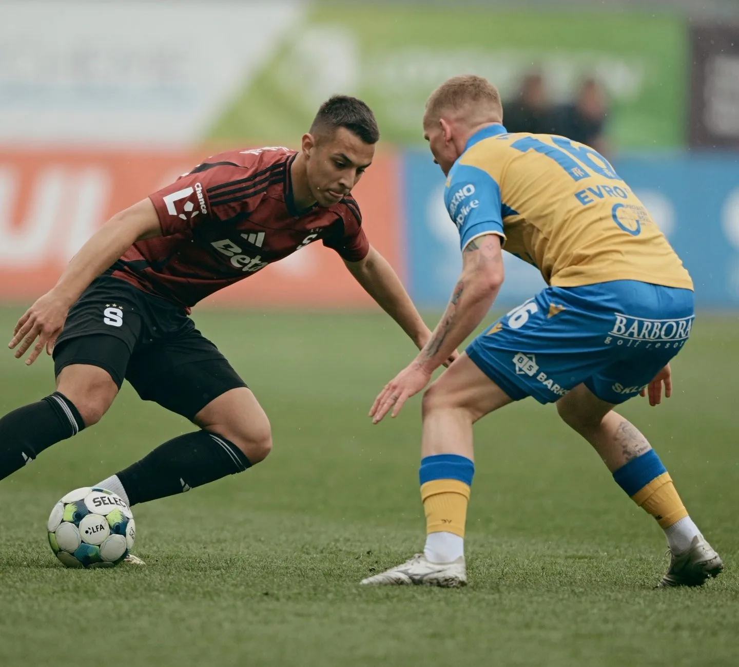 Fotbalisté Sparty zvítězili v Teplicích 1:0, jediný gól vstřelil Haraslín