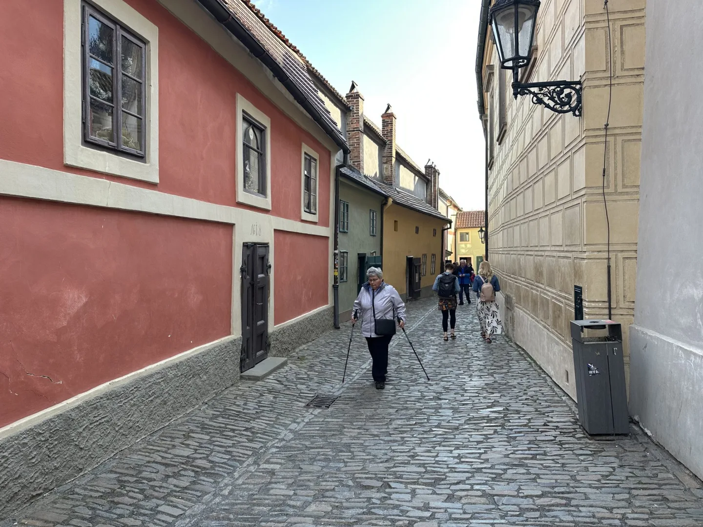 Hrad si přišly zdarma prohlédnout tisíce lidí, zklamal je ale chybějící prezident