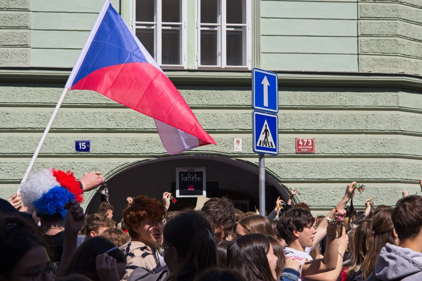 OBRAZEM: Nespokojení studenti, Hřib proti Ševčíkovi. Akce na podporu médií přilákala stovky lidí
