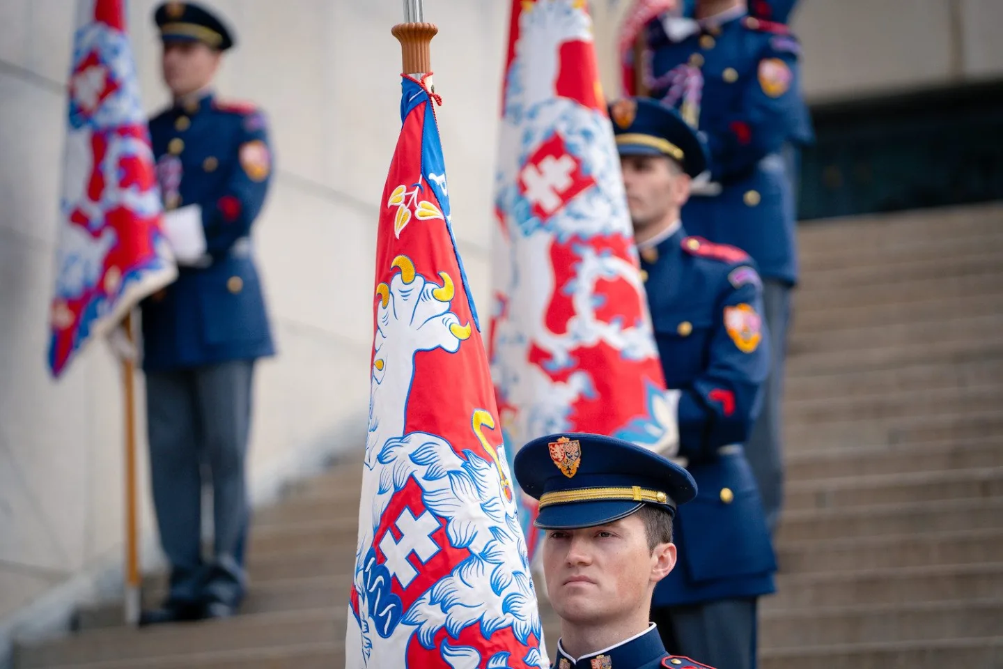 FOTO: Výročí konce války si Vítkově za burácení letounů připomněli politici i vojáci