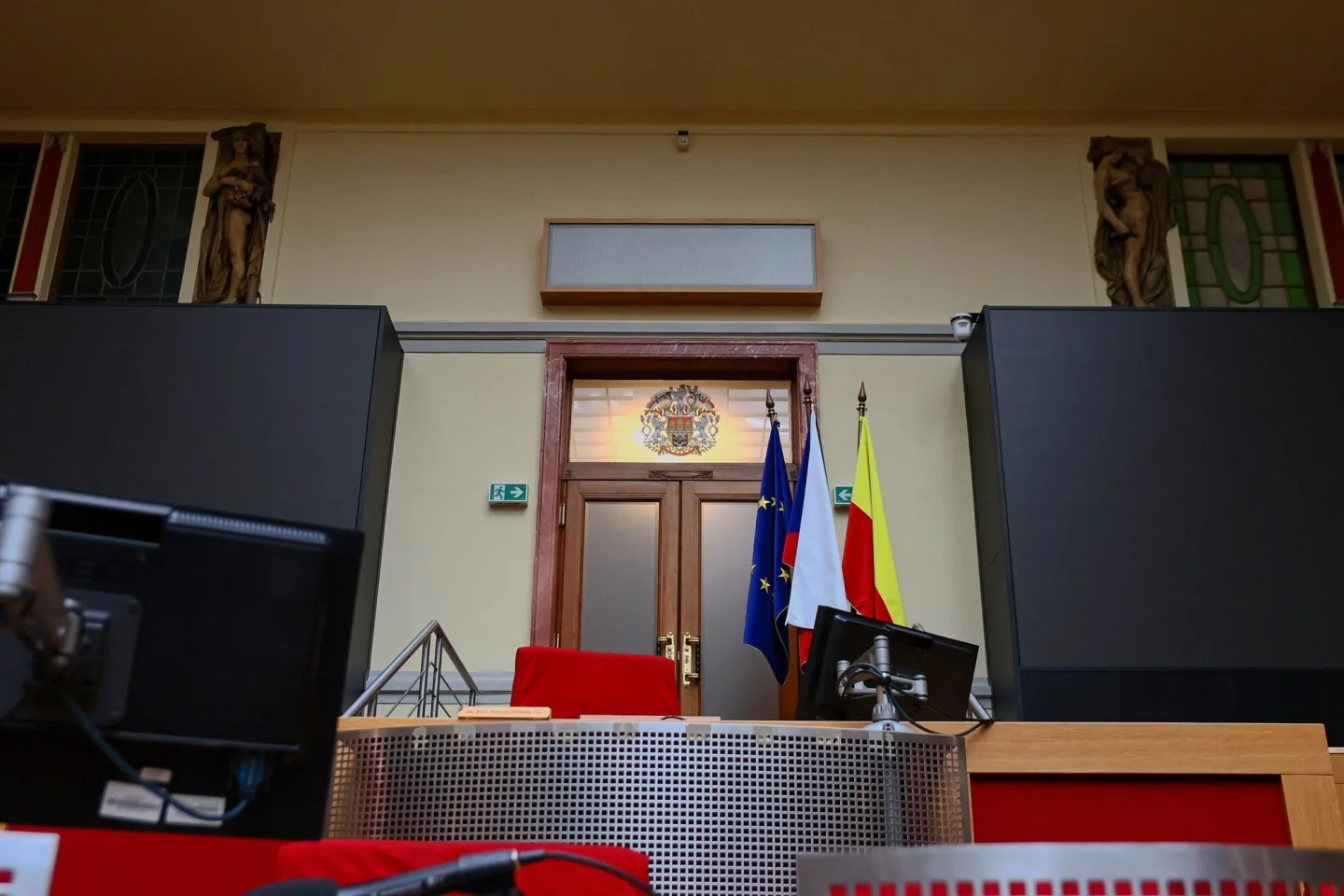 FOTO: Pražskou novou radnici postavili před 115 lety. Podívejte se, jak vypadá uvnitř