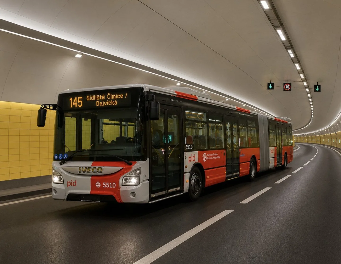 Blankou bude jezdit autobus 145.