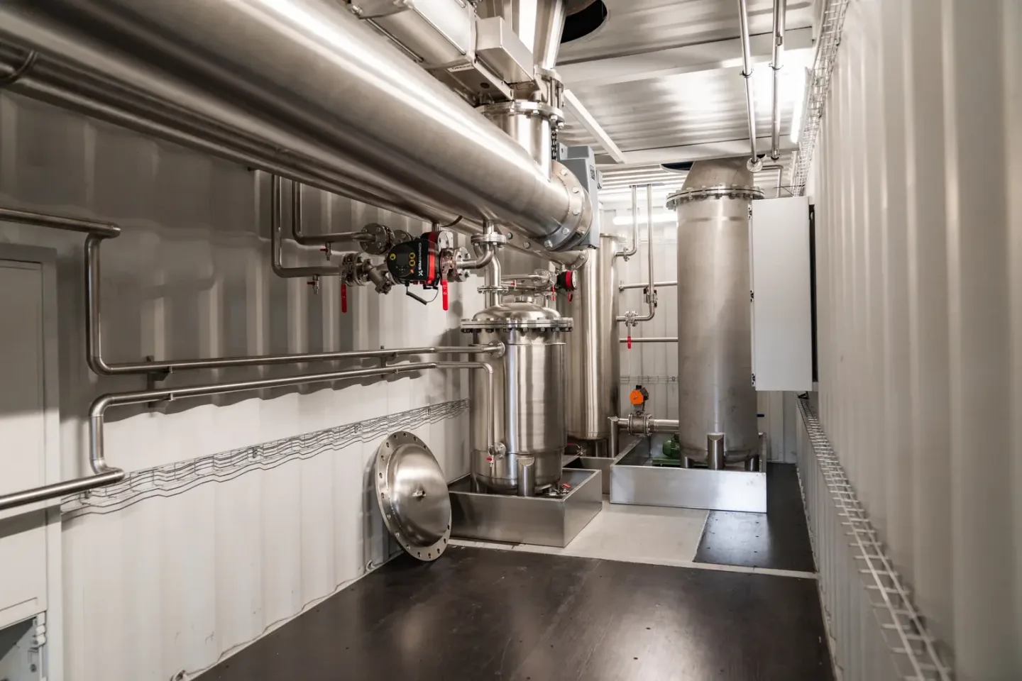ENRESS – inovativní recyklace plastových odpadů a pneumatik