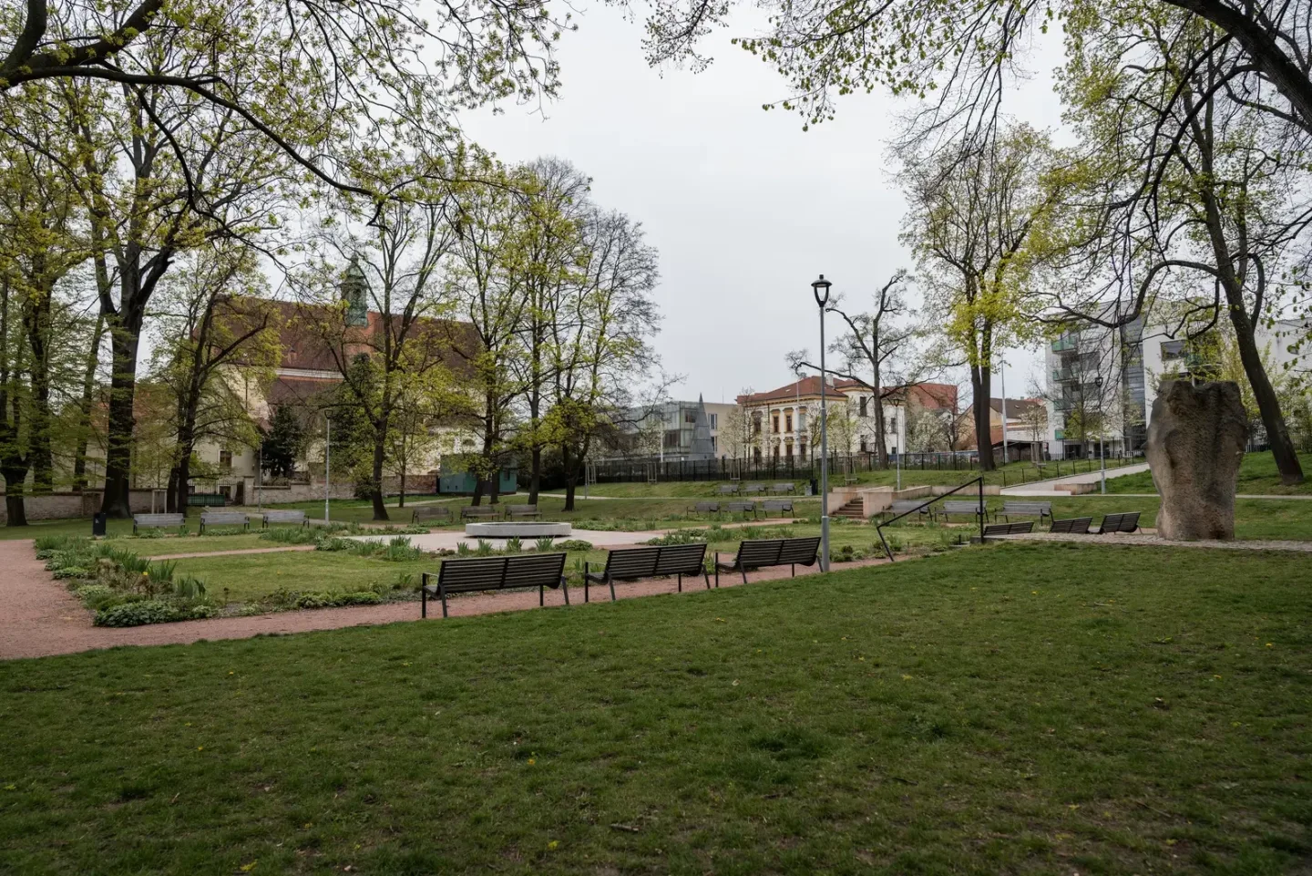 UpGreen: Analýza stromů založená na satelitních datech
