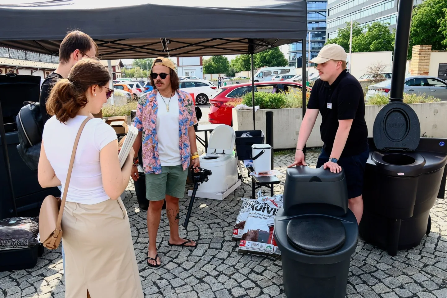 Moderní kompostéry i práce pro lidi se schizofrenií. Festival Pěstuj město ukázal, jak udržitelná řešení předbíhají současnou legislativu