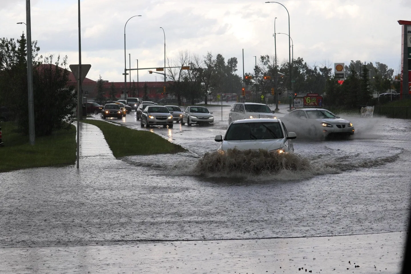 allthingscoastal-flooded-5330617_1920