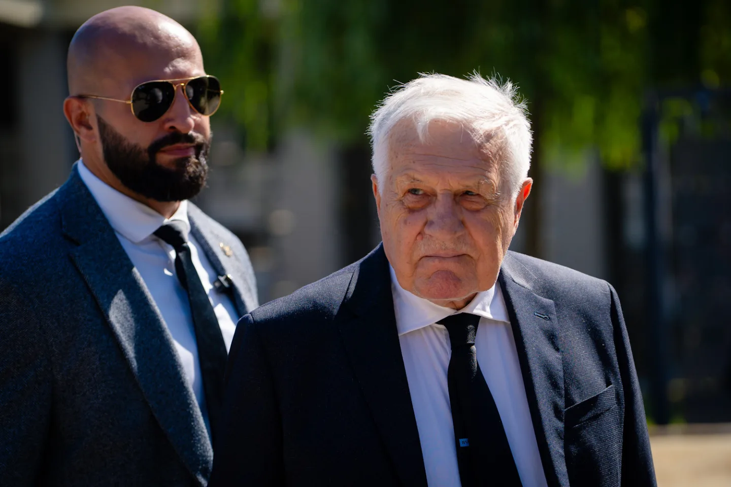 FOTO: Poslední rozloučení s Milanem Knížákem. Při obřadu promluvili Klaus a Klempíř