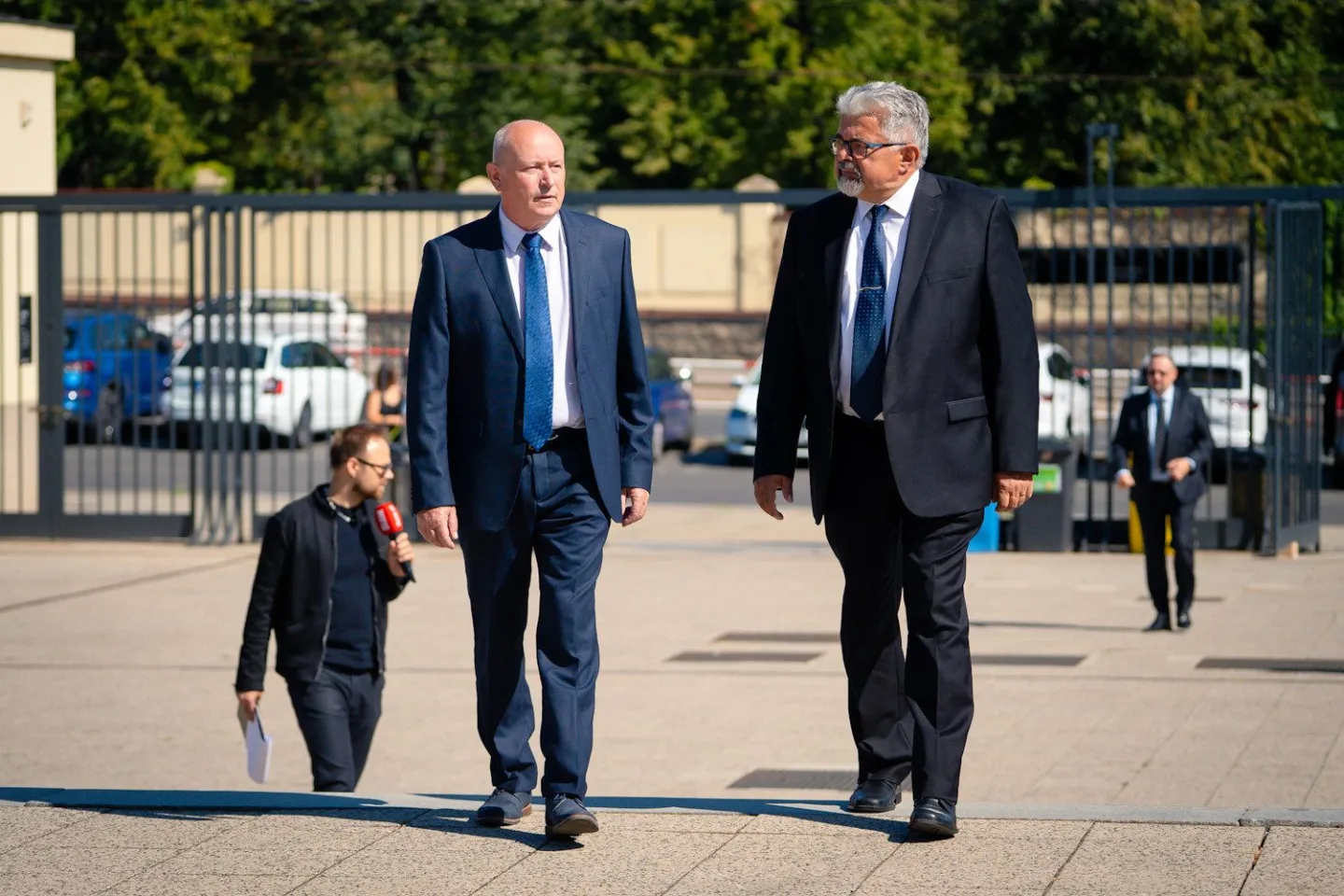 FOTO: Poslední rozloučení s Milanem Knížákem. Při obřadu promluvili Klaus a Klempíř