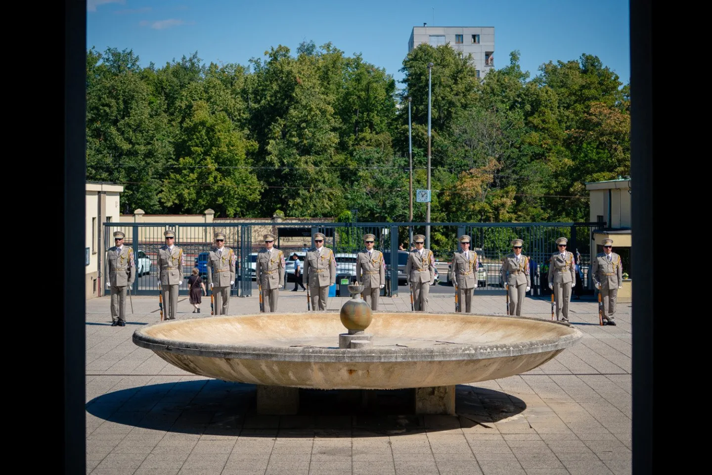 FOTO: Poslední rozloučení s Milanem Knížákem. Při obřadu promluvili Klaus a Klempíř