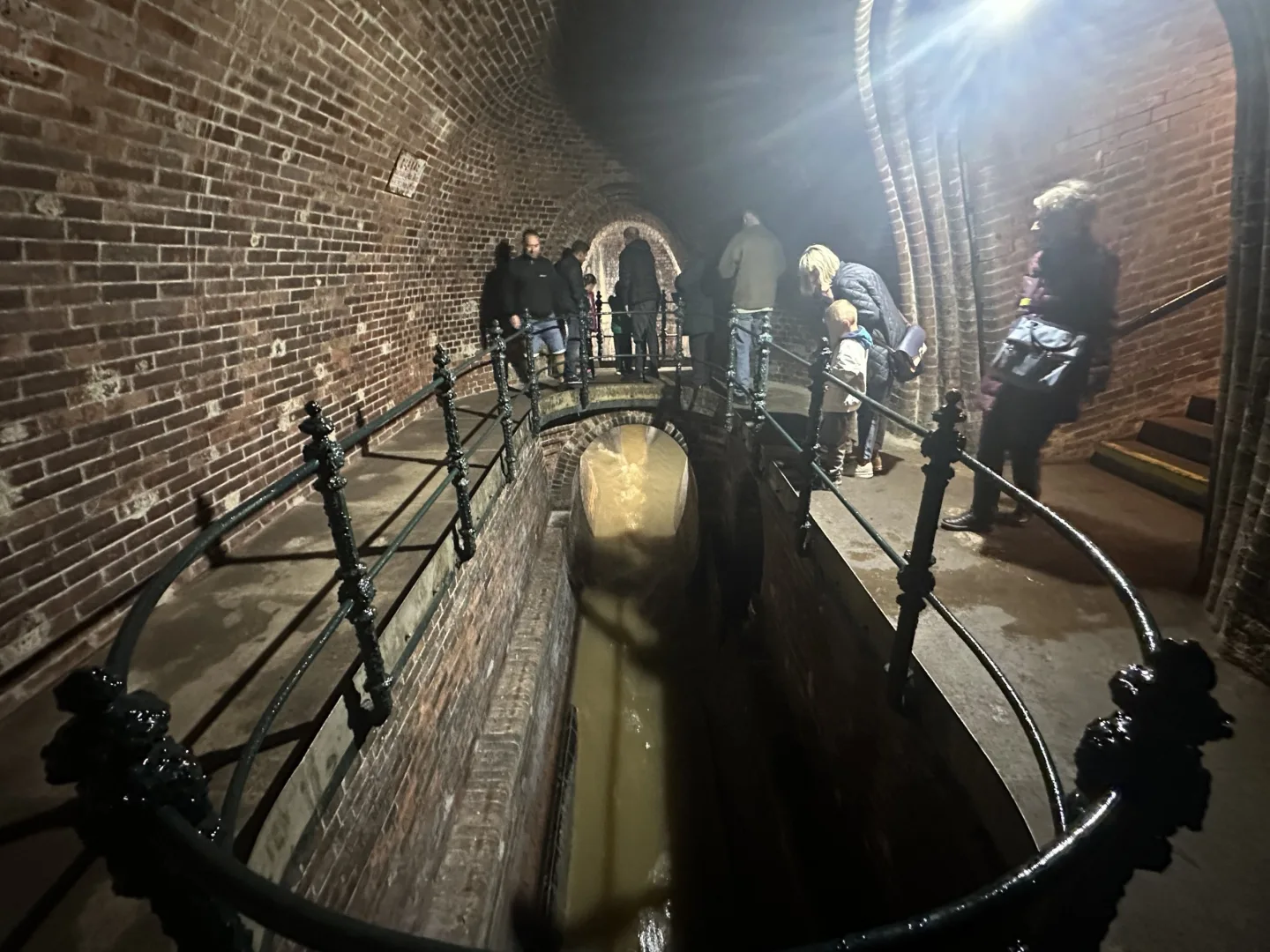 Veřejnosti se znovu otevře historická kanalizace pod Staroměstskou radnicí