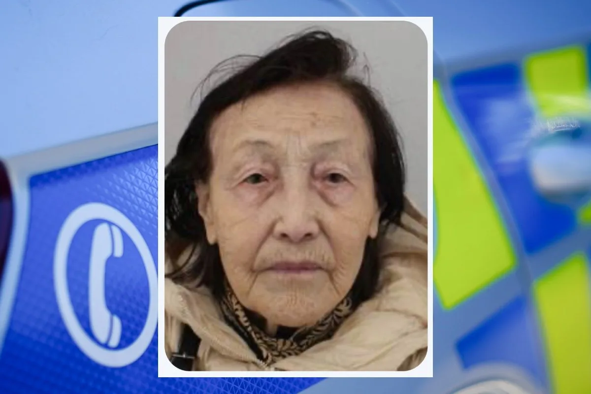 Seniorka se ztratila z vinohradské nemocnice, policie prosí o pomoc s pátráním