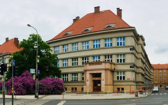 Veletrh služeb pro ohrožené děti a rodiny v Praze 6