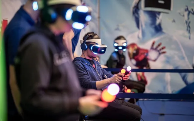 Na první pražský Comic-Con přišlo 23 tisíc fandů sci-fi a komiksu.