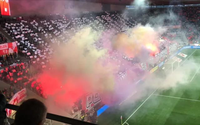Domácí fanoušci se postarali o výbornou atmosféru.