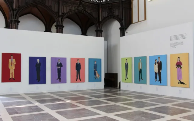 Kurátor Martin Dostál: Těší mě, že jsem mohl udělat výstavu Tomáše Císařovského ve slavné Zámecké jízdárně Alšovy jihočeské galerie