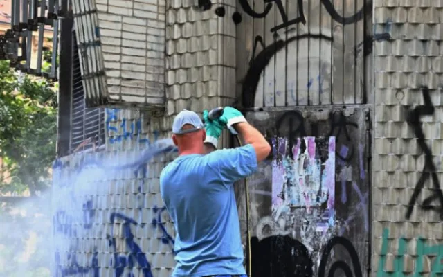 FOTO: Praha 1 zvelebuje Čelakovského sady. Podívejte se, k jakým změnám došlo